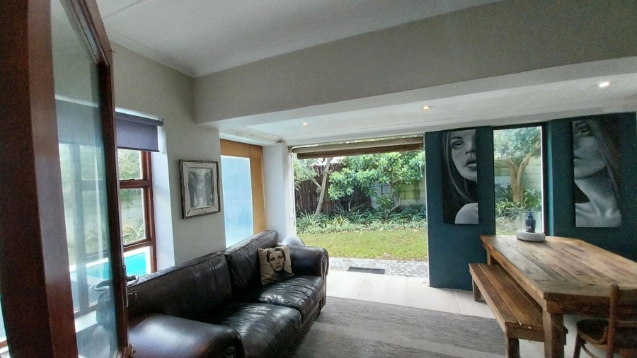To Let 3 Bedroom Property for Rent in D